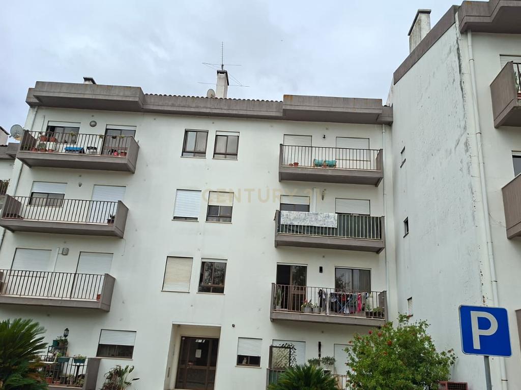 Apartamento de Luxo em Soure, Coimbra com Vista Panorâmica - Image 1
