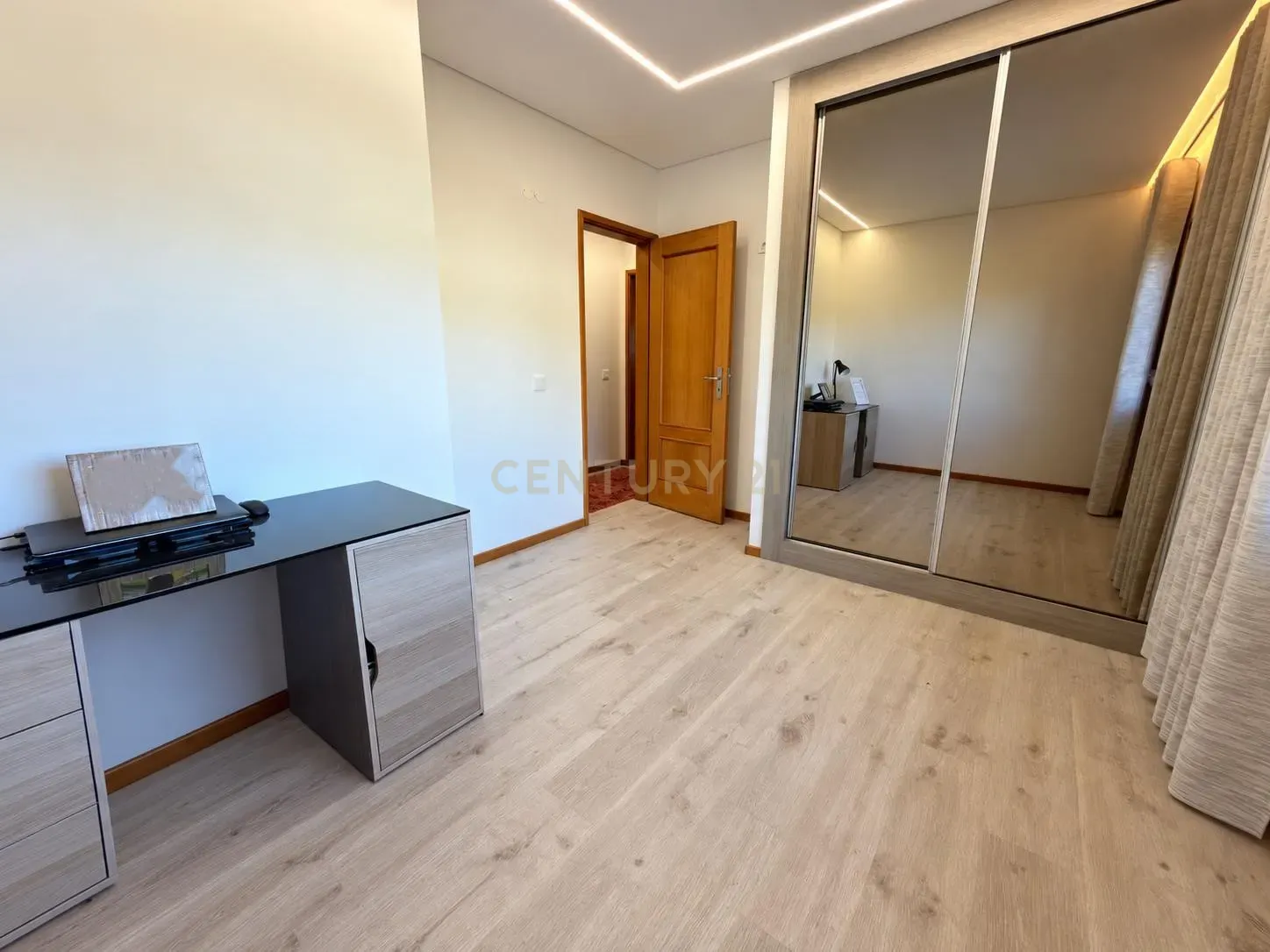 Apartamento T2 à venda em Nogueira da Regedoura, Santa Maria da Feira — foto 10