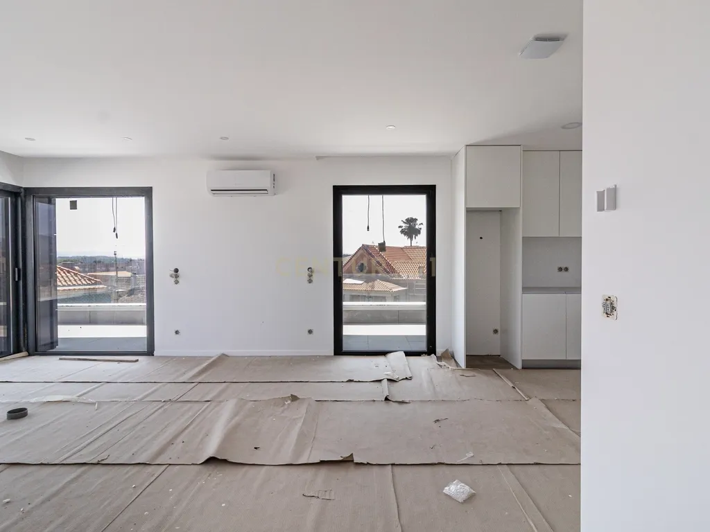 Apartamento T0 – Fração H em Viana do Castelo Roy Rock Saint Sebastian Place New - Image 59