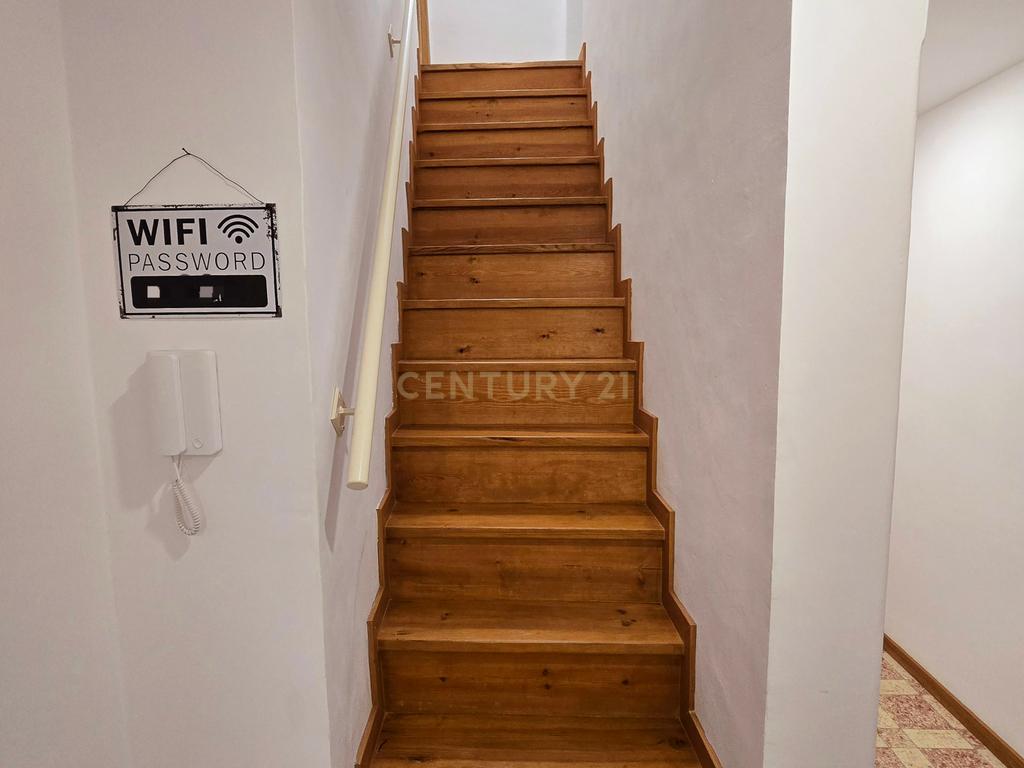 Moradia T6 Duplex no Centro Histórico de Évora – Ideal para Alojamento Local ou Arrendamento Estudantil - Image 26