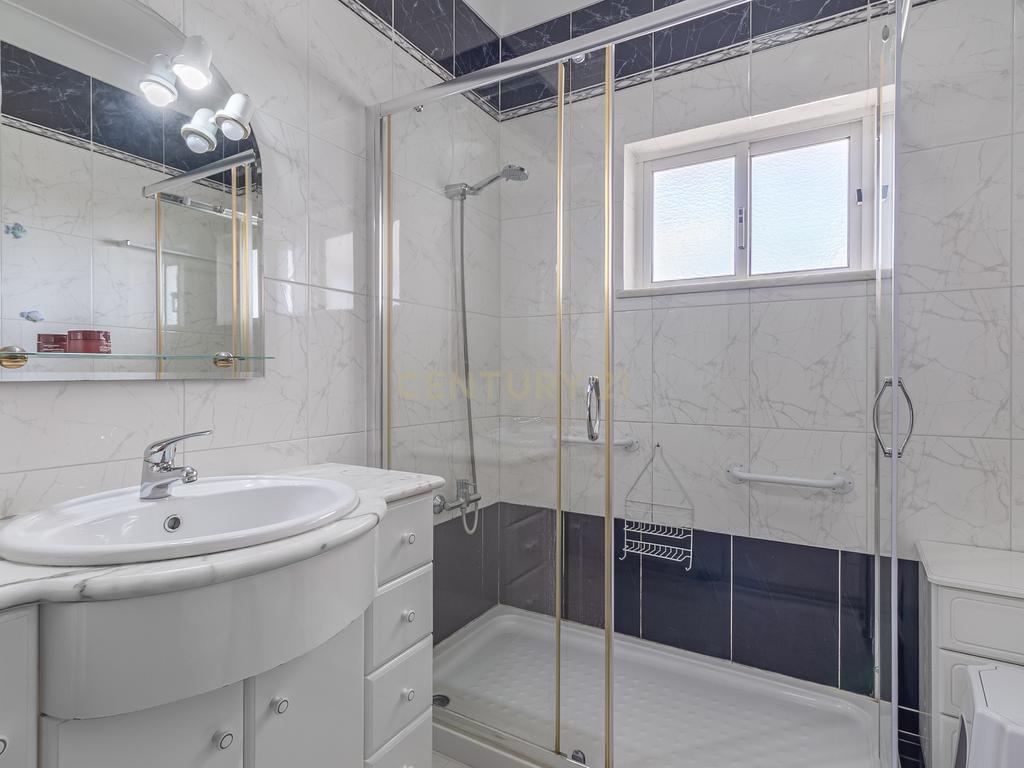 Apartamento T2 para Venda em Lagos - Image 7