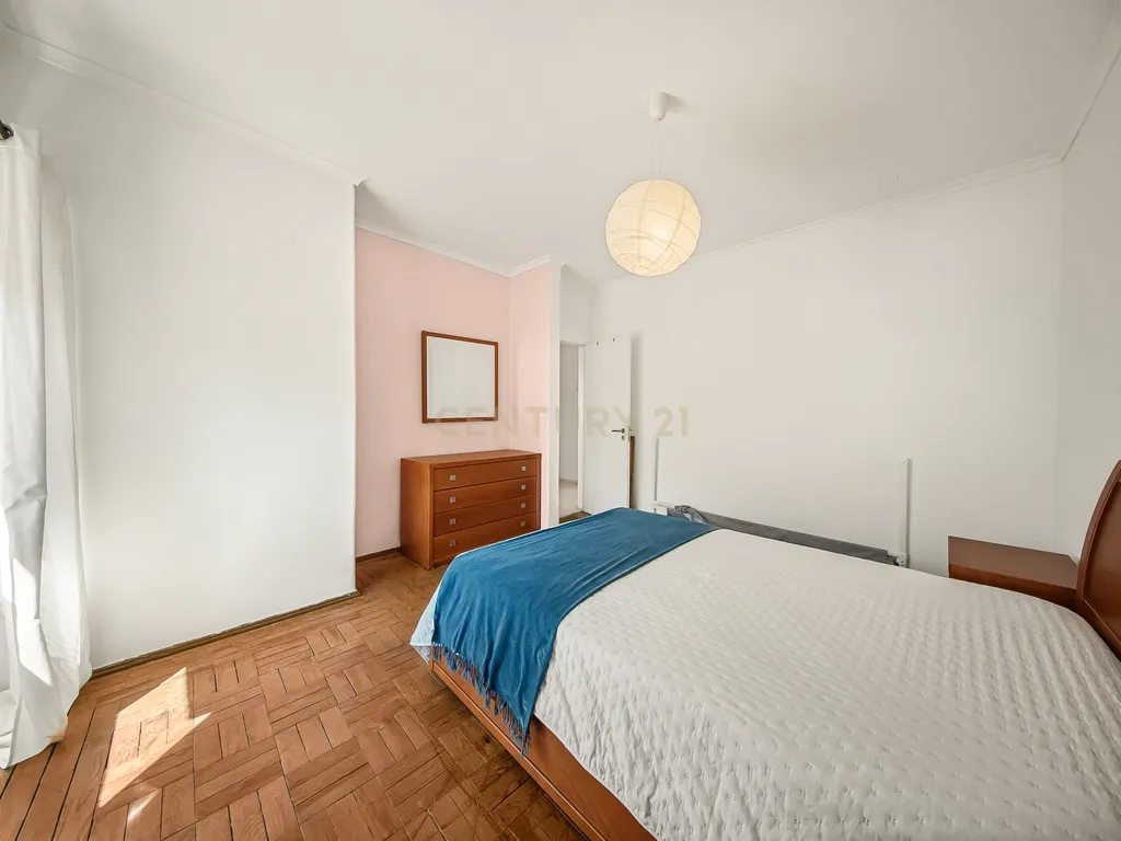 Moradia T4 em Agualva-Cacém (RESERVADO) - Image 10