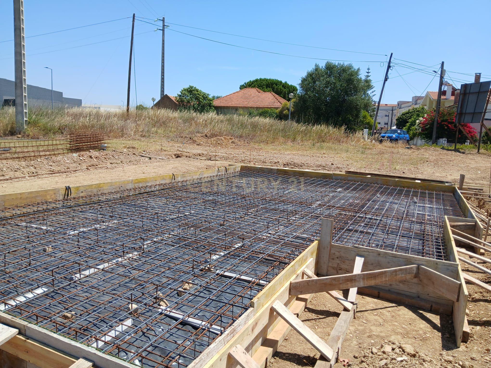 Fotografia 9 de Moderna Moradia T3 em Construção em Alenquer