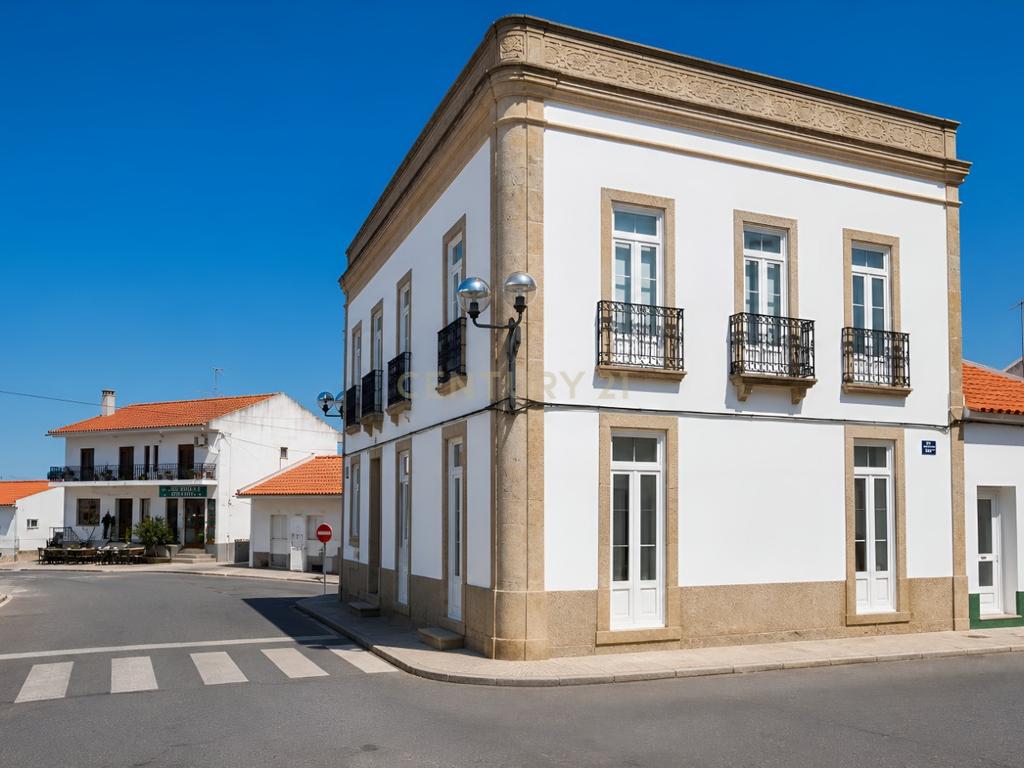 OPORTUNIDADE UNICA NO CORAÇÃO DO ALENTEJO - APARTAMENTO T2 NOVO EM EDIFICO HISTÓRICO -IDEAL PARA VIVIER OU RENTABILIZAR - Image 3