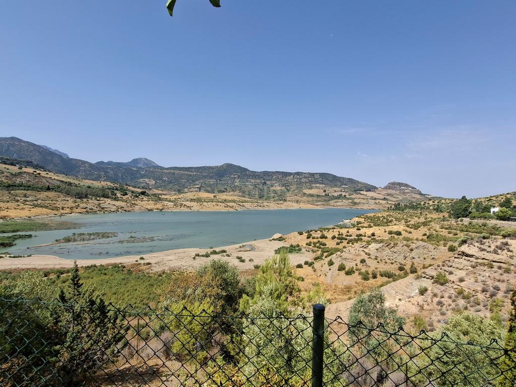 Propriedade rústica com vista para piscina e zona húmida – pronta a habitar - Image 36