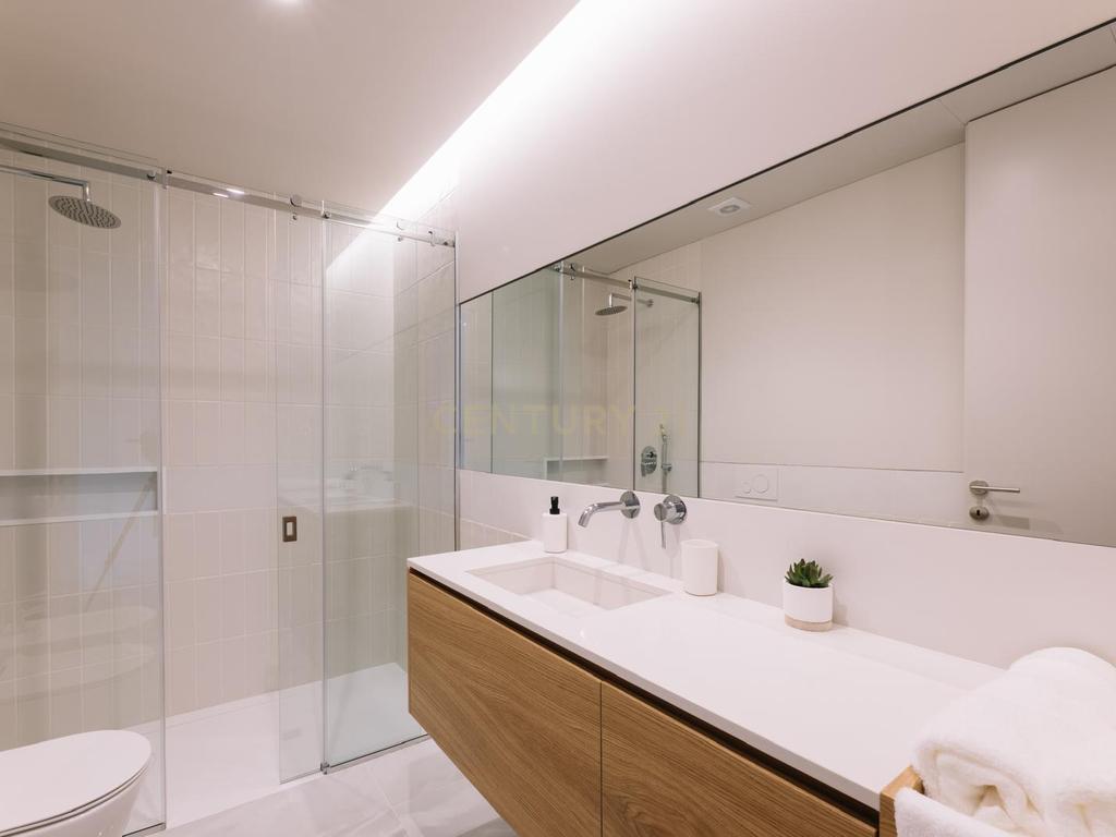  Apartamento T1 Mobilado e Equipado - Image 15
