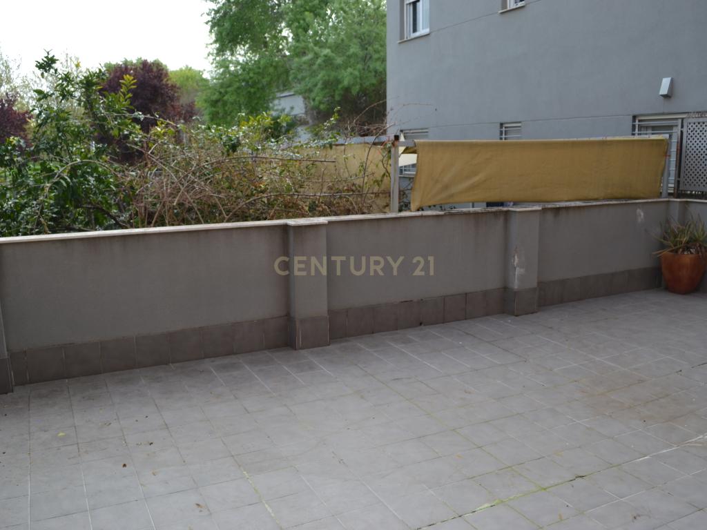 Moderna Moradia T3 em Cáceres com Vista e Acessibilidade - Image 22