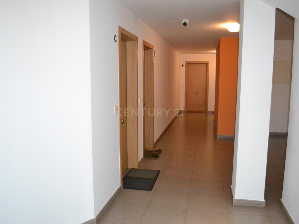 Moderna Moradia T3 em Cáceres com Vista e Acessibilidade - Image 26