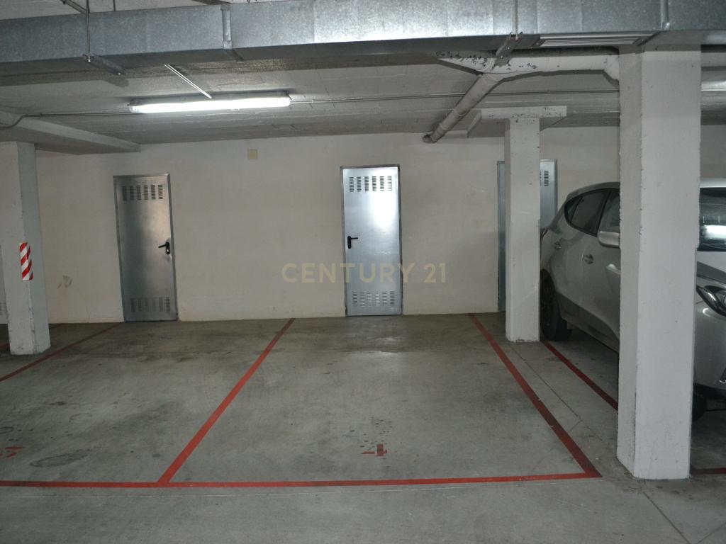 Moderna Moradia T3 em Cáceres com Vista e Acessibilidade - Image 23