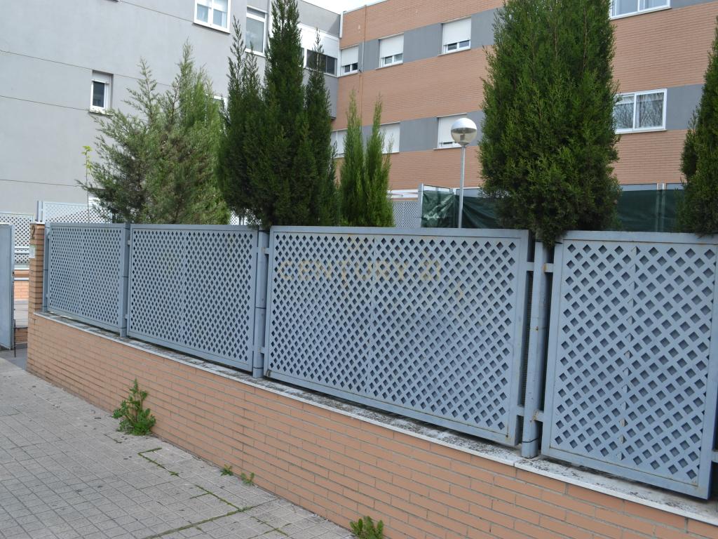 Moderna Moradia T3 em Cáceres com Vista e Acessibilidade - Image 28