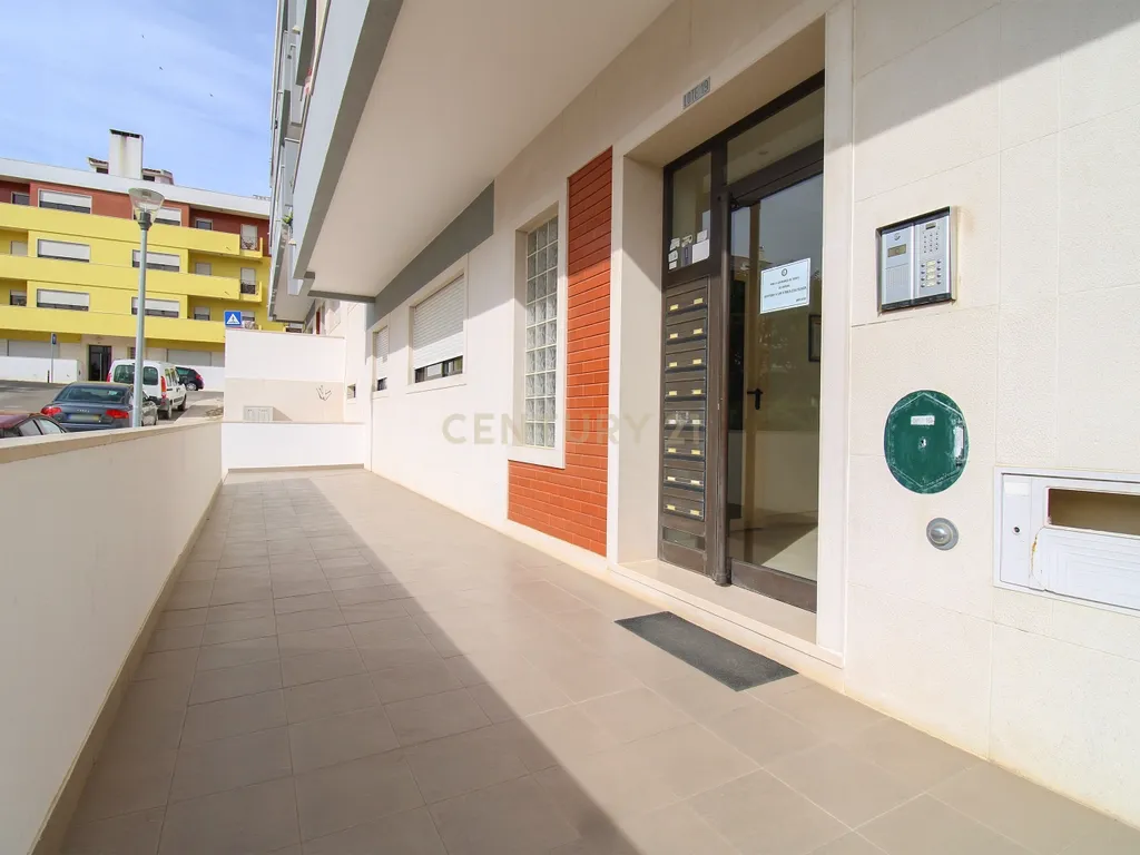 Apartamento T3 centro Palmela - Image 37