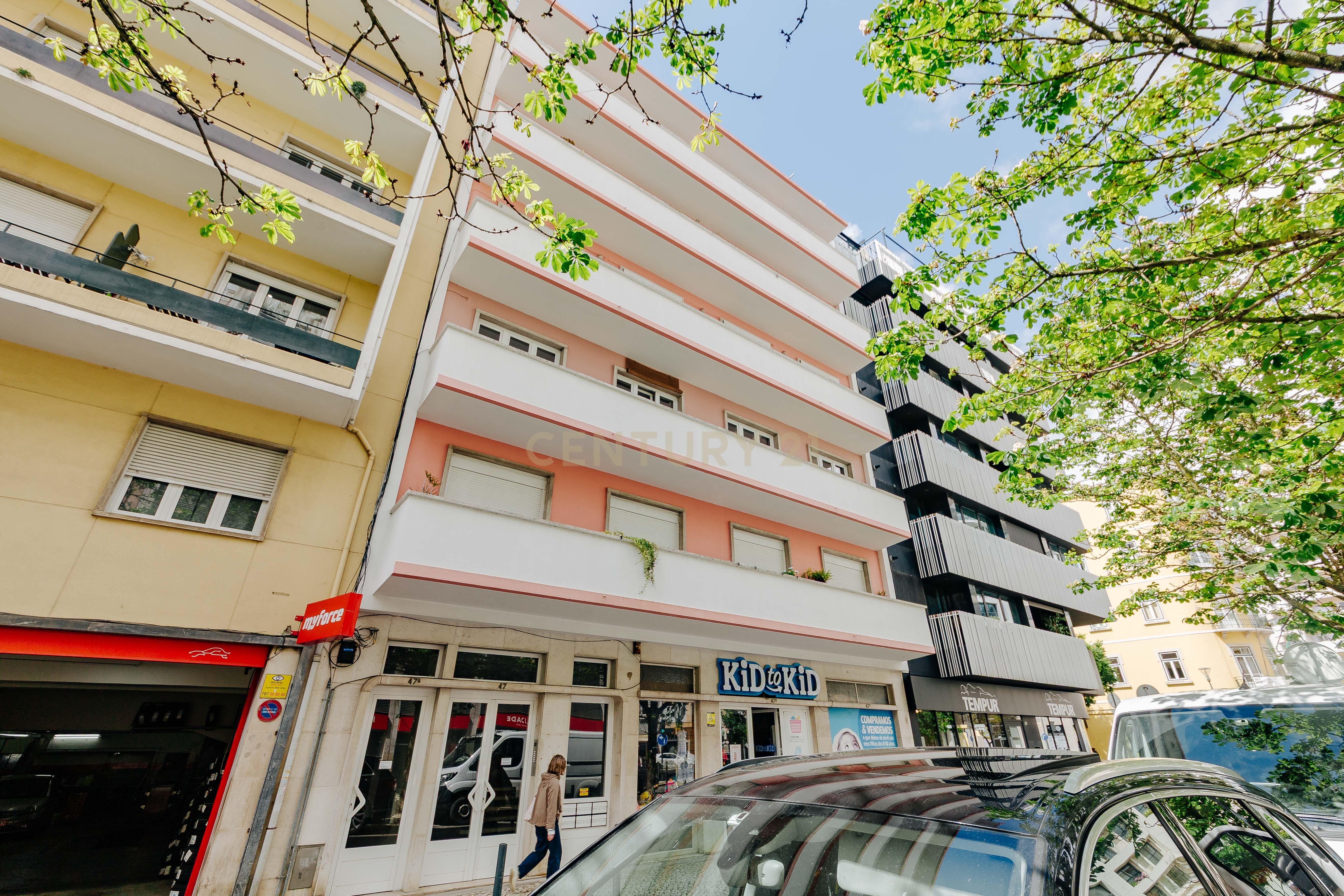 APARTAMENTO T5 REMODELADO SALDANHA LISBOA - Image 61