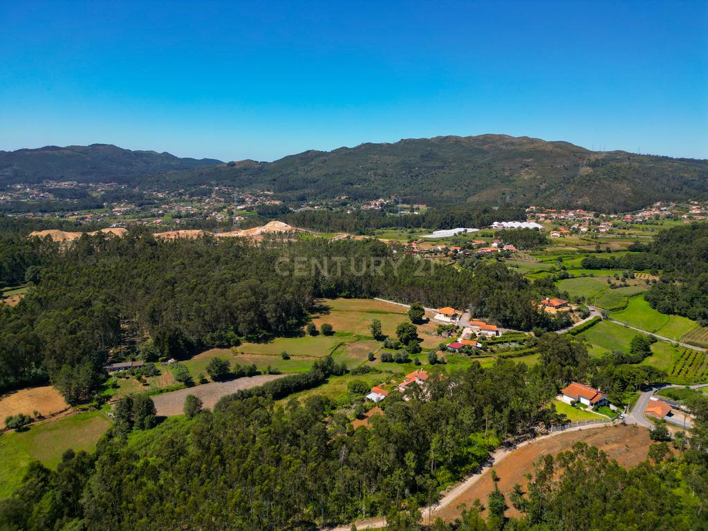 Lote de construção de 720 m2 em Friastelas no concelho Ponte de Lima - Image 7