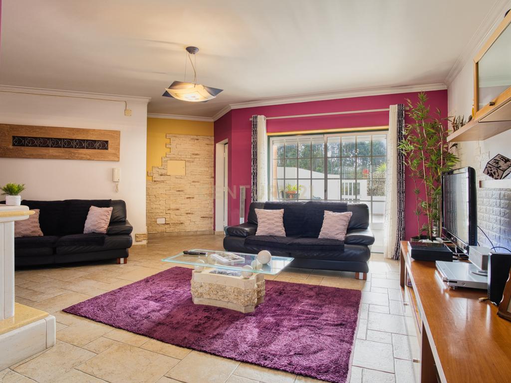 Moradia em São Martinho do Porto – Tranquilidade e Conforto perto da Baía de Sao Martinho - Image 28