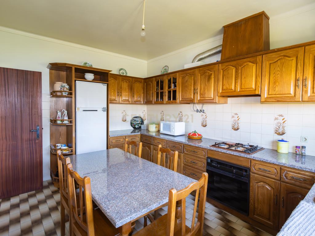 Moradia T4 à venda, Chancelaria- Torres Novas - Image 18