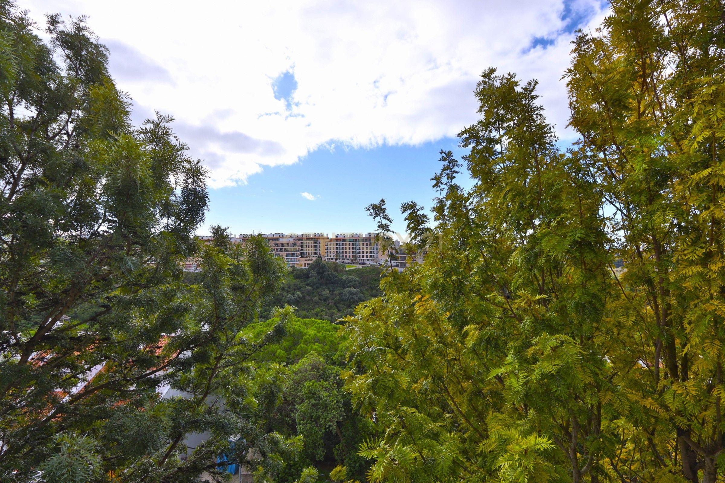Fabuloso T4 em Condomínio Privado com Piscina em Oeiras, vista de mar. - Image 9