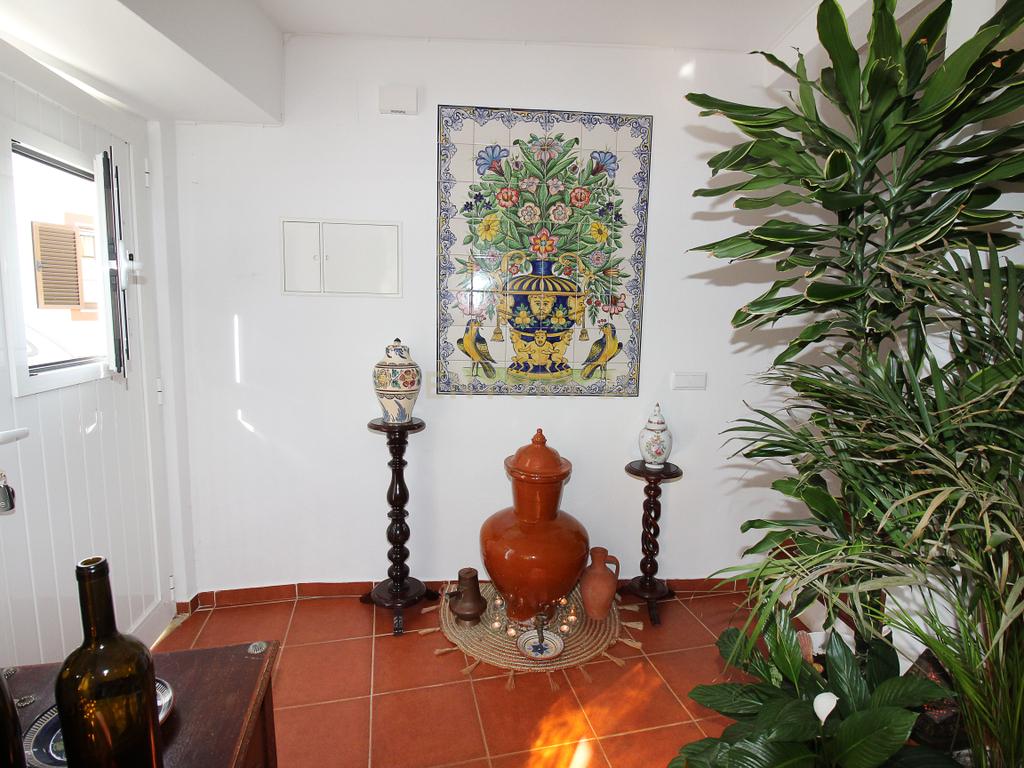Encante-se com a Sua Nova Casa em Santana da Serra - A Paz do Interior a um Passo das Praias - Image 8