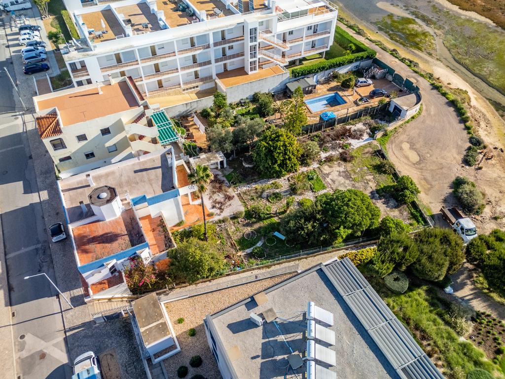 Terreno Urbano na 1.ª Linha da Ria Formosa com Projecto em Aprovação – Fuseta - Image 14