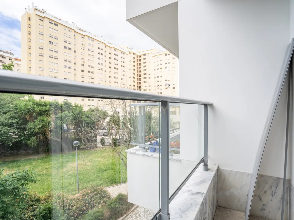 Apartamento T3 na Quinta do Património, em Sacavém. - Image 23