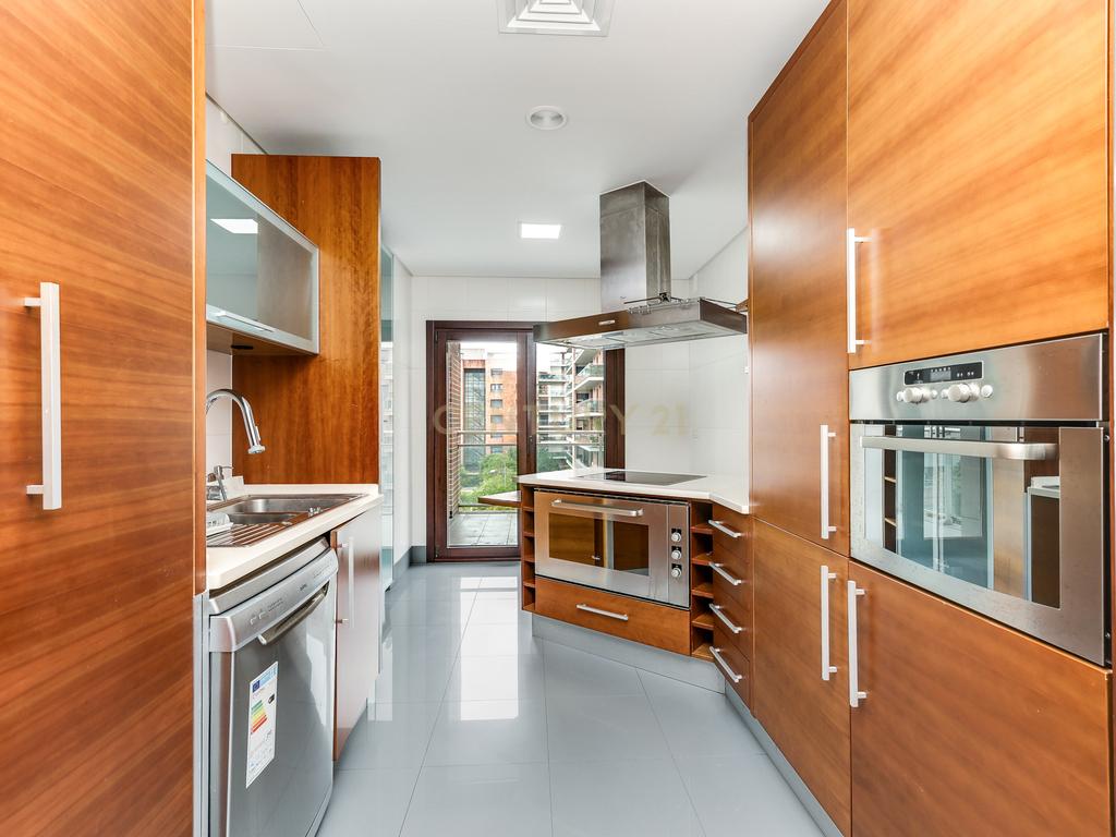 T3 na Urbanização Malvarosa - Alverca - com garagem - Image 8