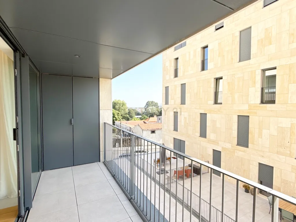 Apartamento T3 | Vista Mar - Condomínio Premium Le Parc – Canidelo - Image 19