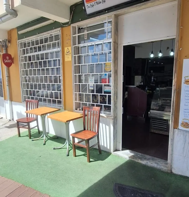 ATENÇÃO INVESTIDORES! Excelente oportunidade de investimento em Setubal - Image 27
