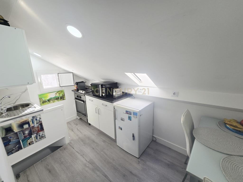 Apartamento - Sótão amplo renovado e equipado - Image 18