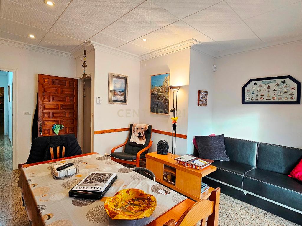 Apartamento renovado com terraço a poucos passos da praia em Colera – Costa Brava - Image 17