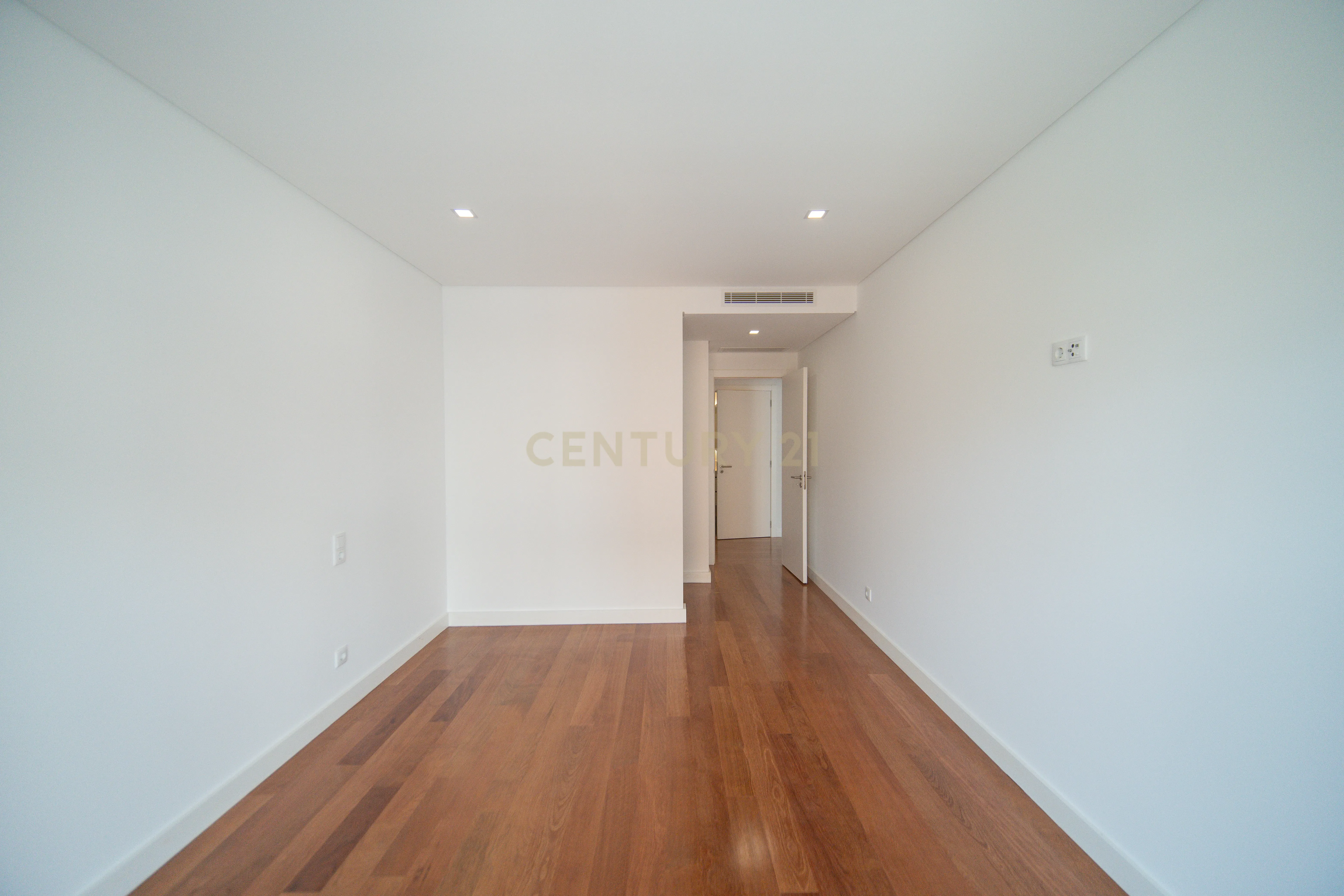 Apartamento T4 à venda em Santa Iria de Azoia, São João da Talha e Bobadela, Loures — foto 29