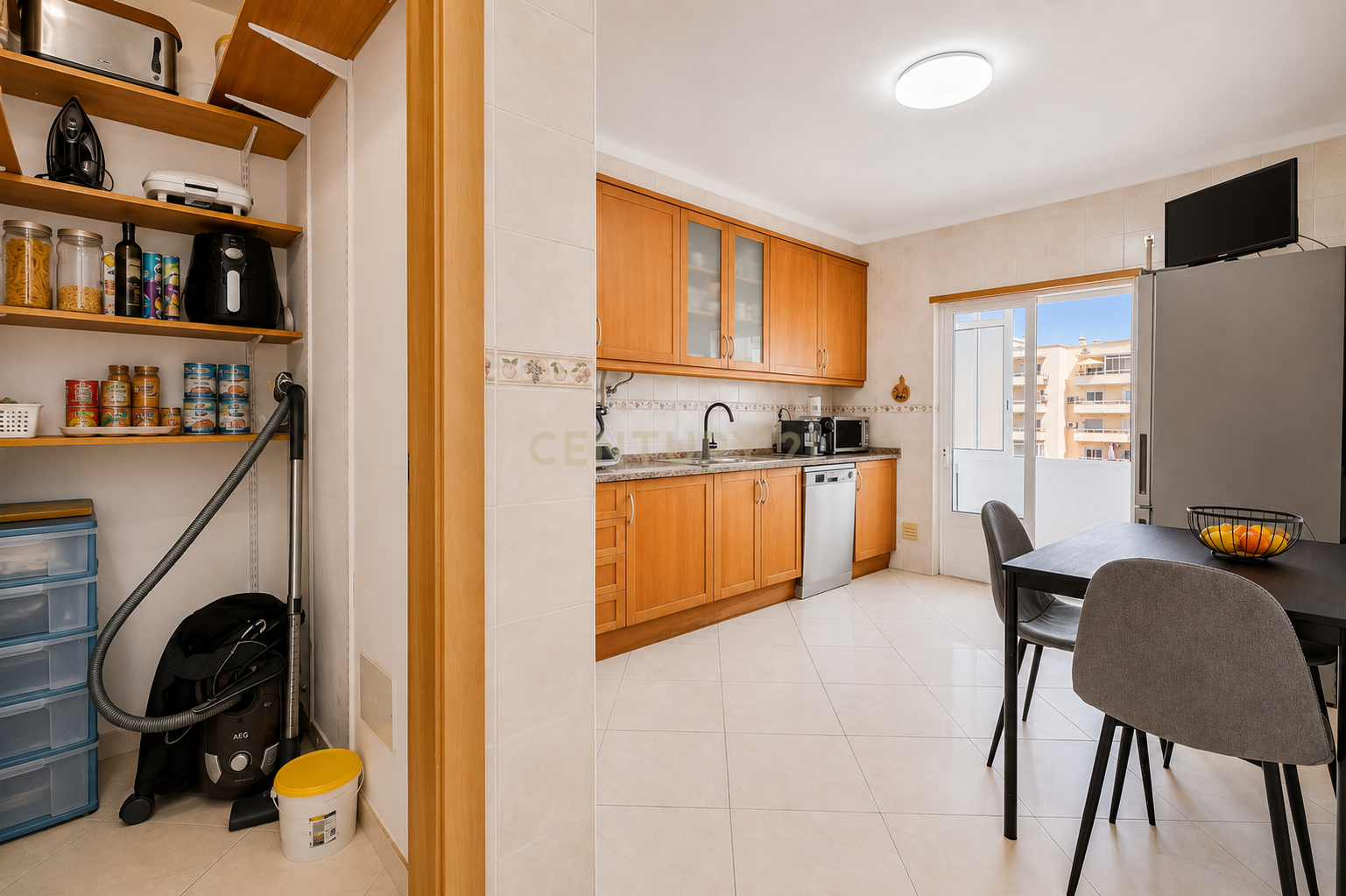 Fotografia 12 de Apartamento T3 | Espaço, Conforto e Localização no Centro de Olhão