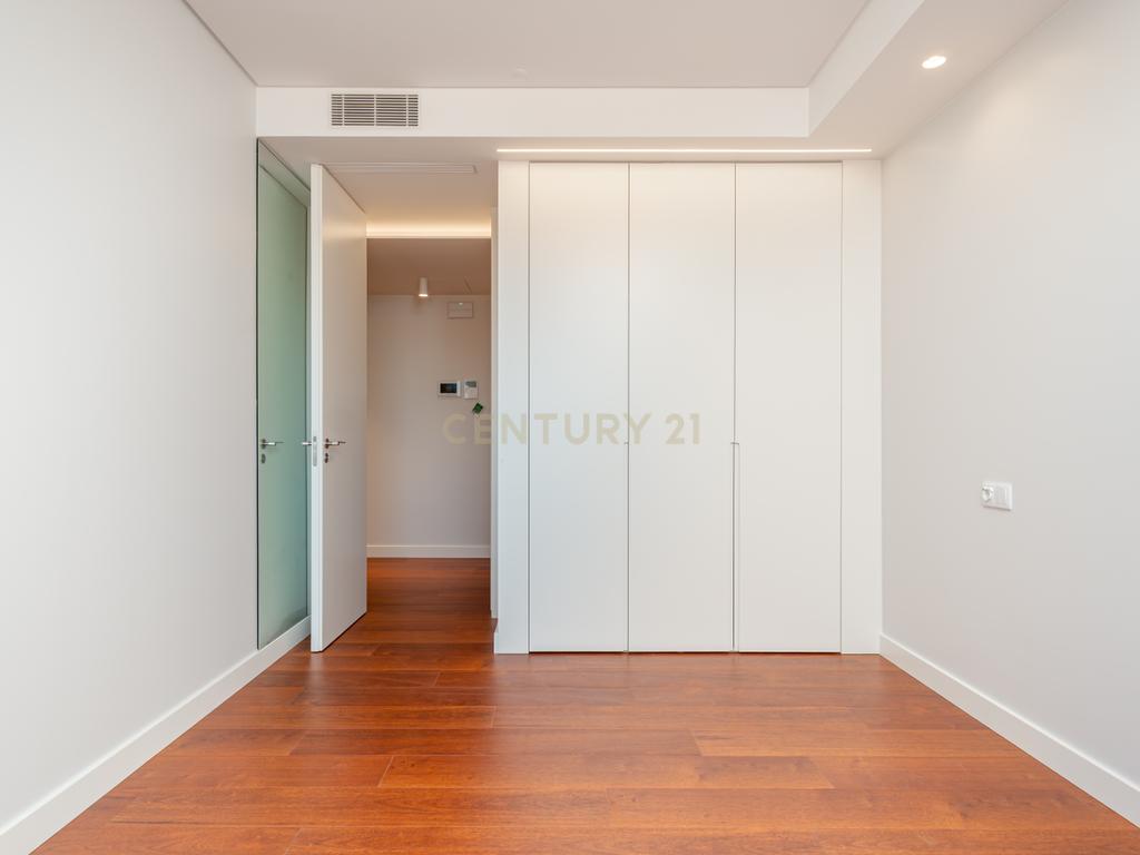 Emprendimento novo 2026, Apartamentos contemporaneos de elevado padrão. - Image 22