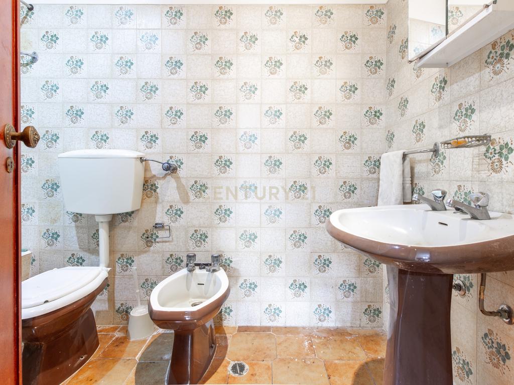 Apartamento T4 - Venda Nova - Image 14