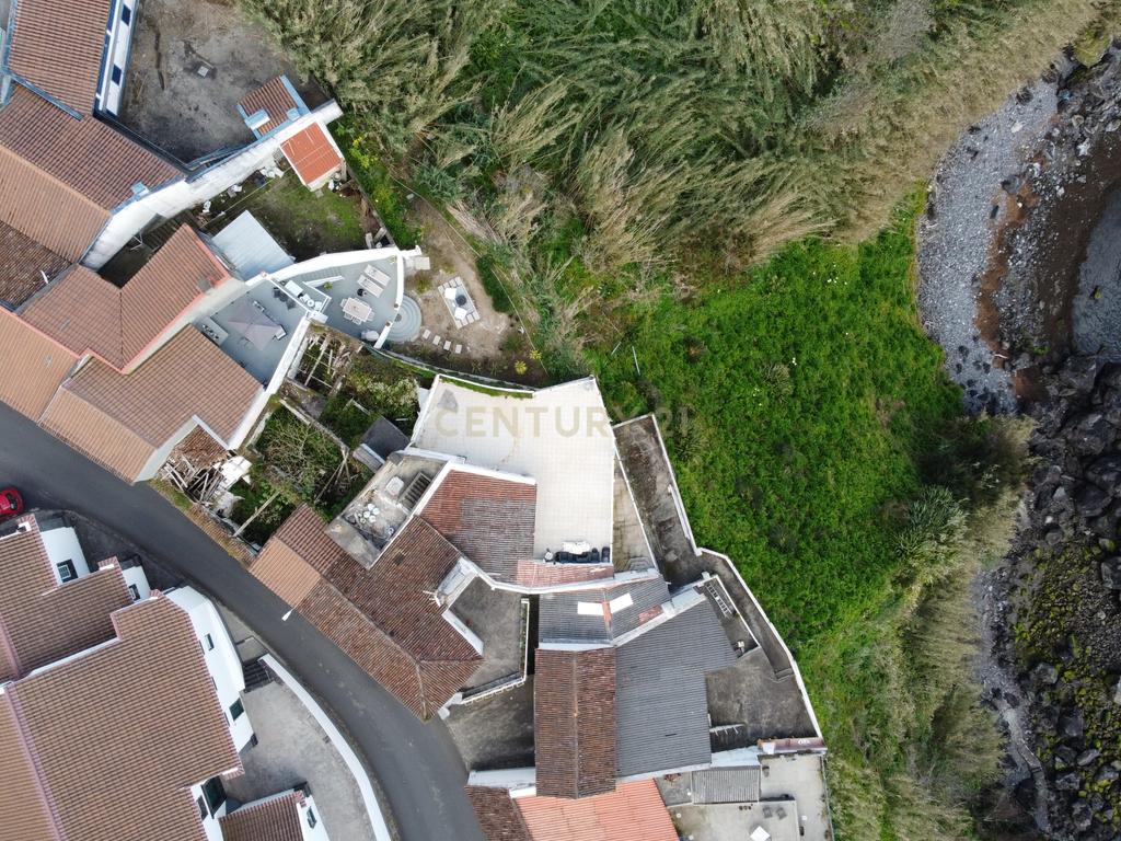 Moradia  na primeira linha do mar em Ribeira Grande - Image 58
