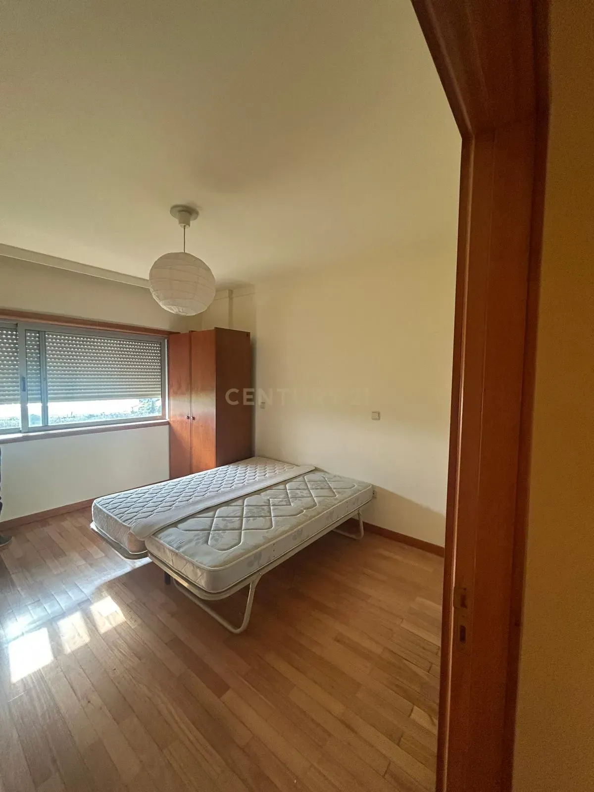 Fotografia 12 de Luxuosa Moradia T3 em Folgosa, Maia - 310m² com Vista Montanha