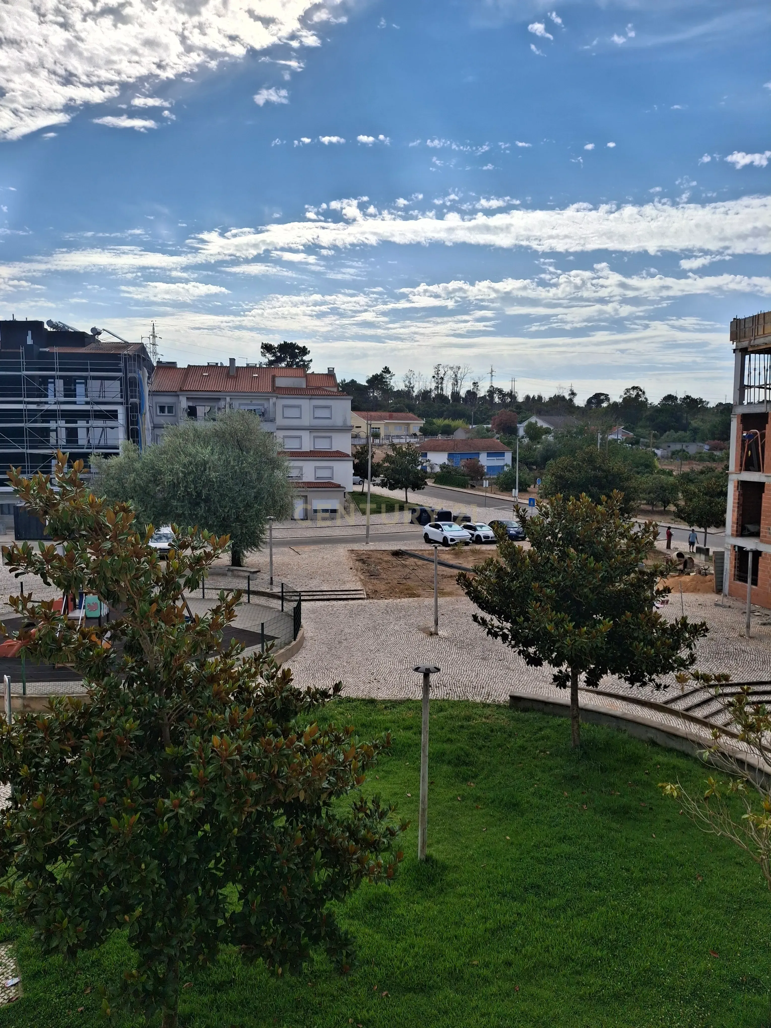 Fotografia 9 de Apartamento T3 para Arrendamento – Coina