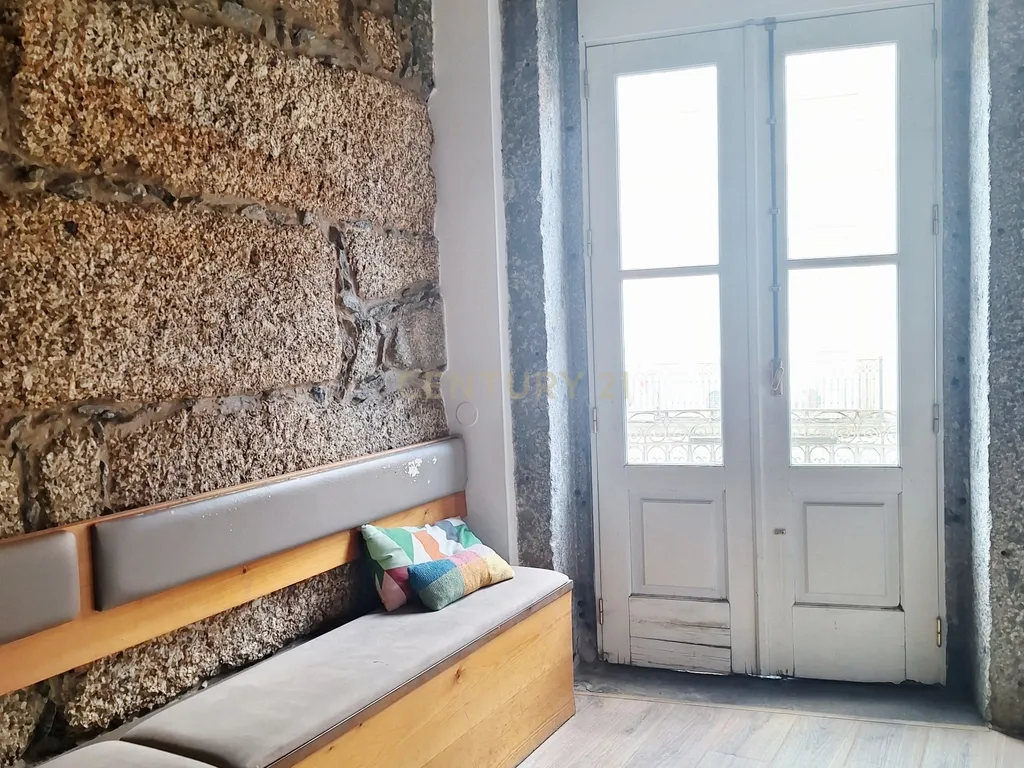 Prédio em Propriedade Horizontal no Coração do Centro Histórico de Braga - Image 13