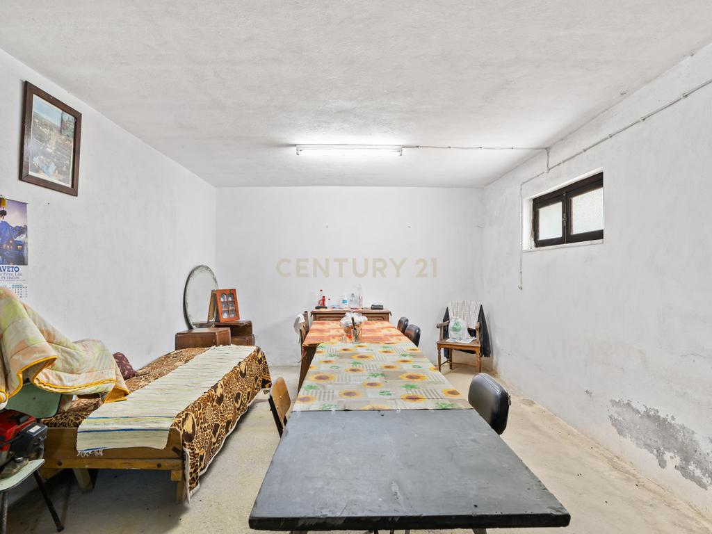 Quinta com 9320m2 em São João dos Montes (Alhandra) - Image 41