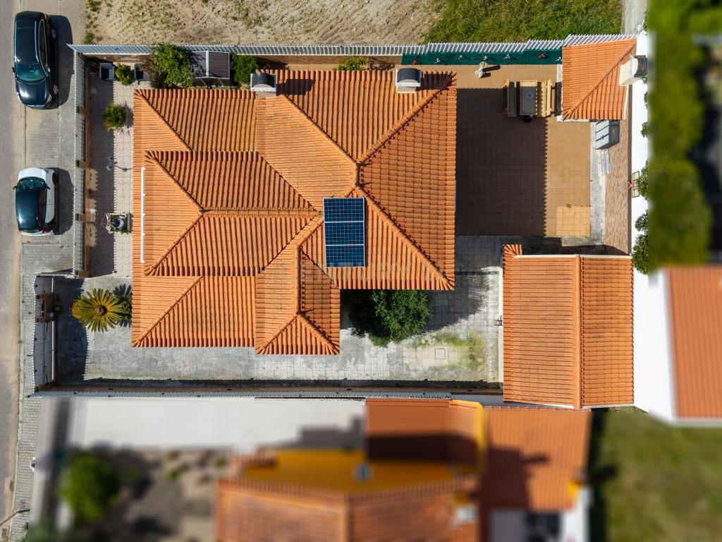 Moradia T3 exclusiva – Urbanização Vistas do Atlântico, São Pedro da Cadeira, Torres Vedras - Image 62
