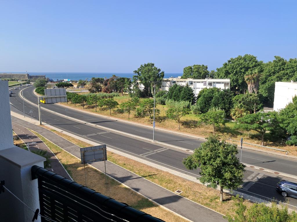 Apartamento espaçoso T3+2 em Carcavelos - Quinta de São Gonçalo com Vista Mar - Image 1