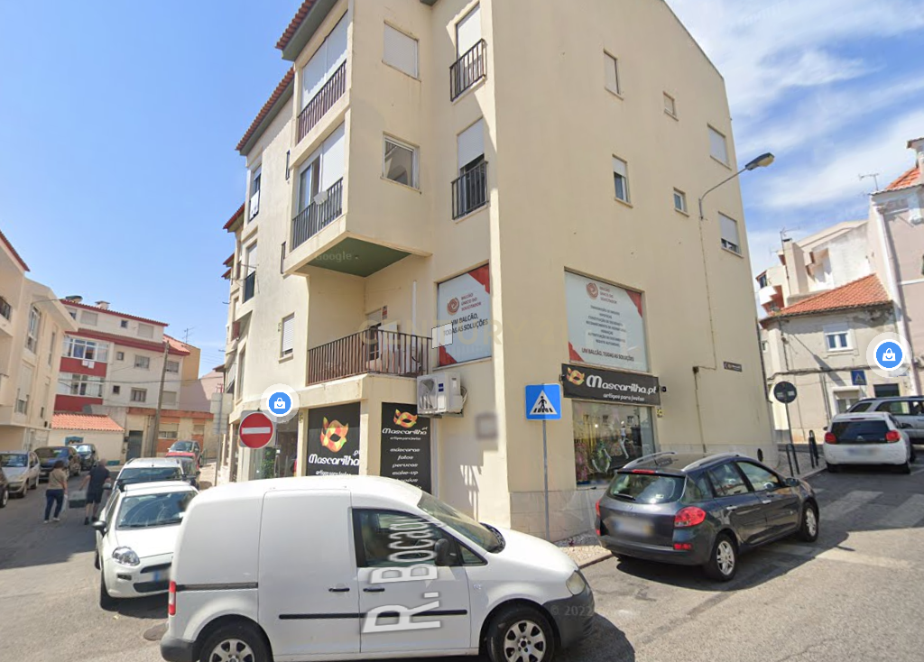 Oportunidade Imperdivel na Parede – Cascais! ✨🏡 Loja convertível em Apartamento - Image 5