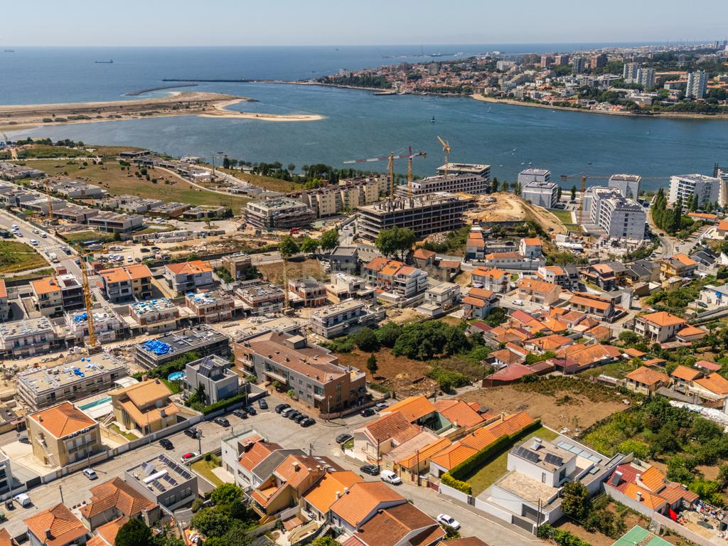 Terreno com Projeto Aprovado em Canidelo, Vila Nova de Gaia - Image 16