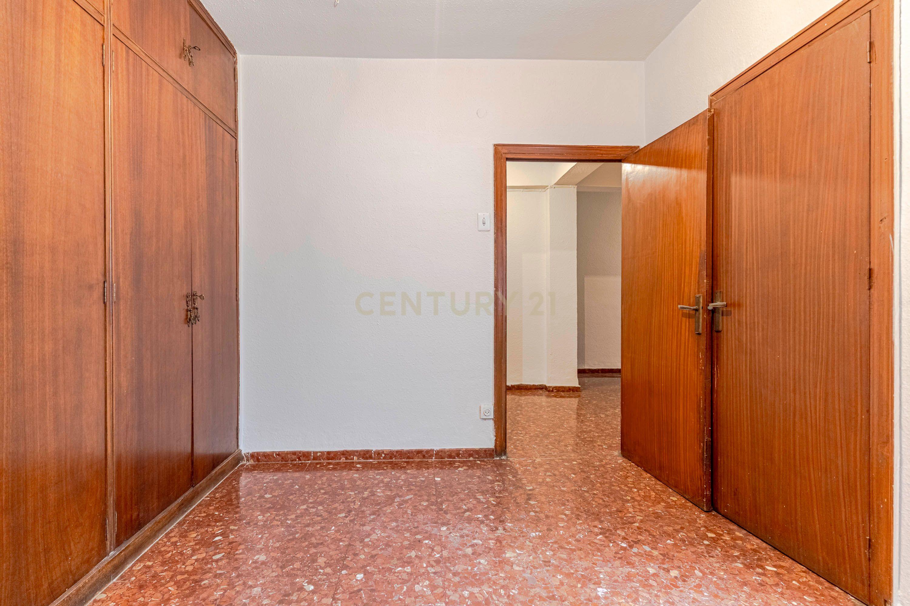Espaçoso apartamento de 141 m2 no centro de Granada com vista panorâmica do Caminho de Ronda - Image 38