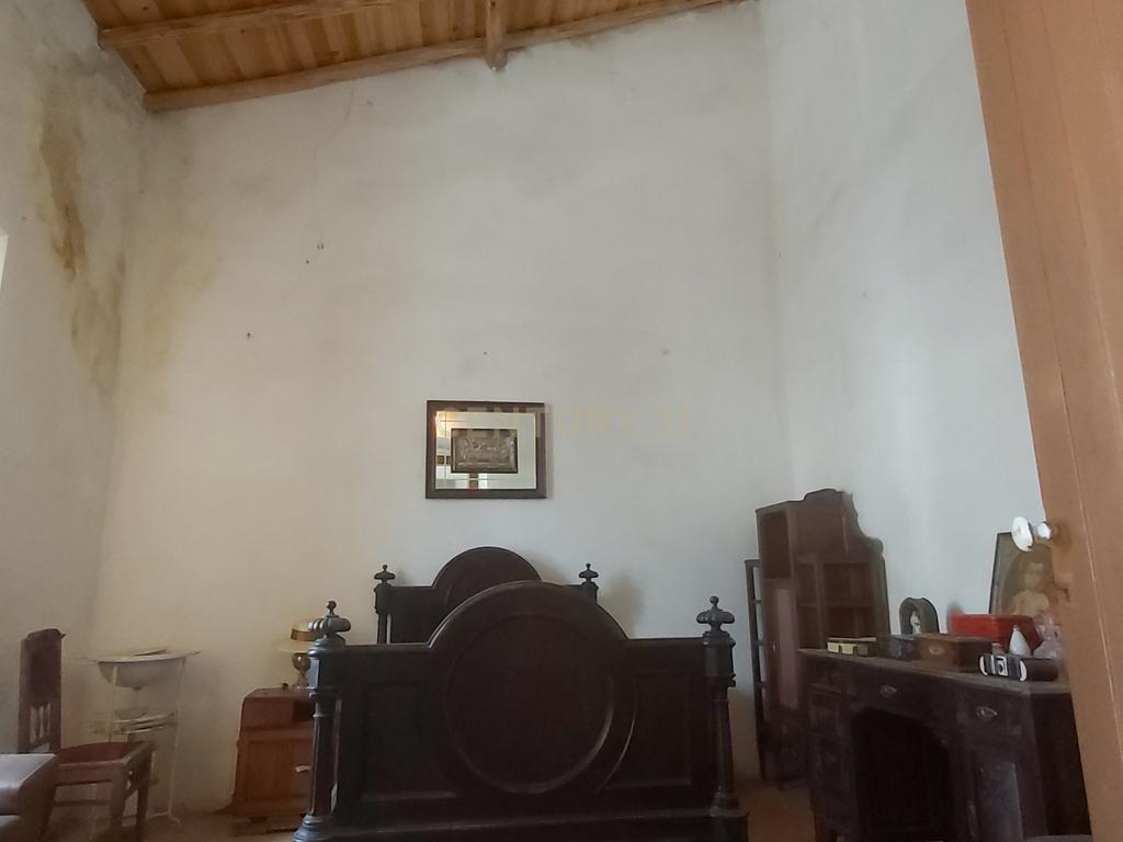 🏡 Moradia T5 para Recuperar – Baleizão (16 km de Beja) - Image 13