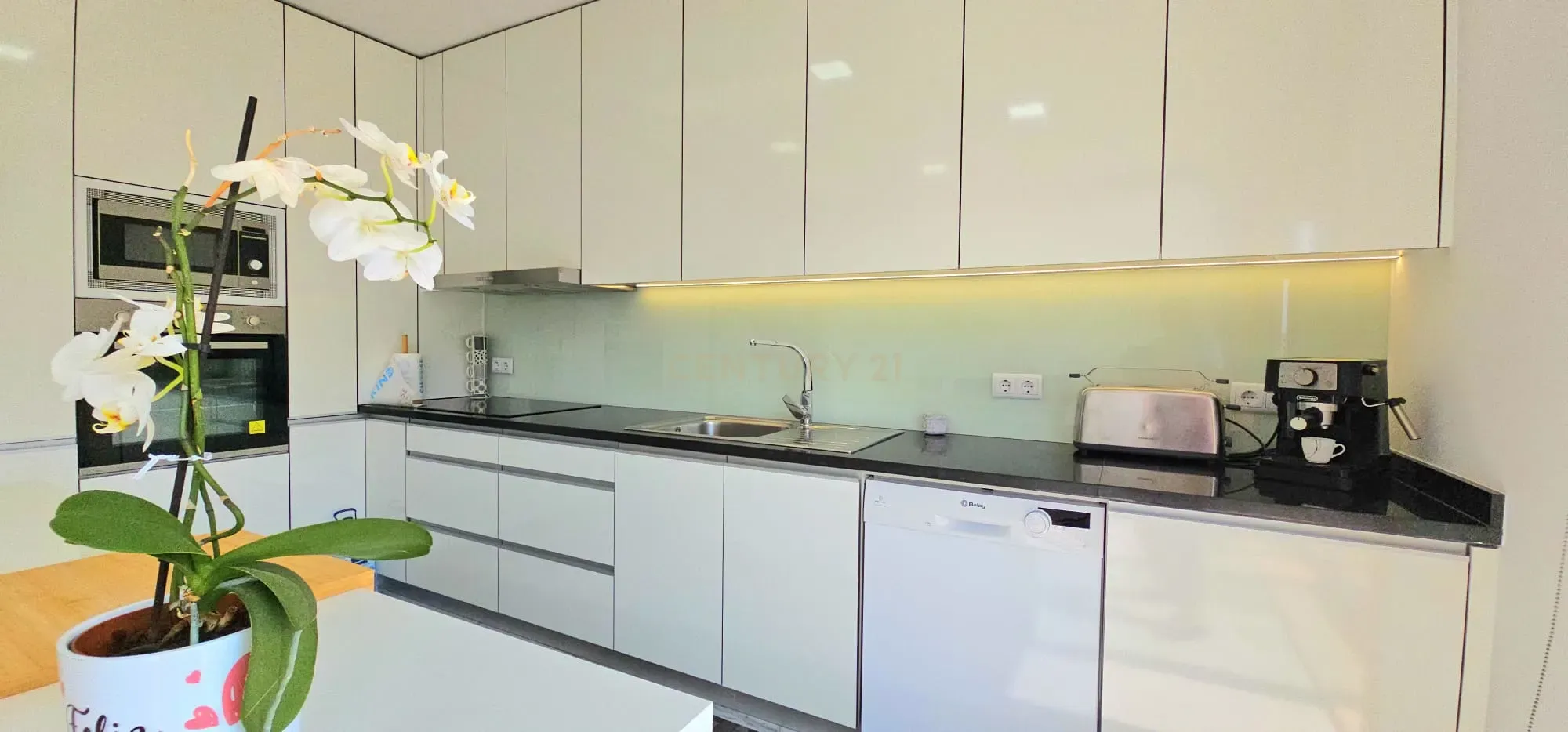 Fotografia 4 de Apartamento T3 de Excelência, 149 m² de Área Útil, Garagem para 2 Carros em Retorta, Vila do Conde