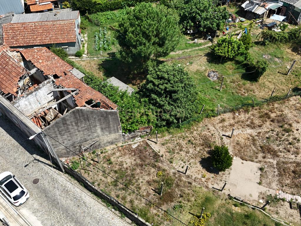 TERRENO PARA CONSTRUÇÃO EM FÂNZERES | METRO | 1714M2 - Image 13