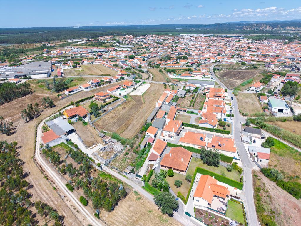 Terreno em Valado dos Frades, Nazaré - Image 9