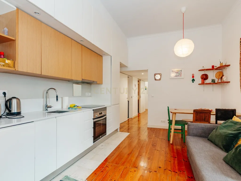 APARTAMENTO T2 - LOCALIZAÇÃO PREMIUM NO CORAÇÃO DE LISBOA - Image 28