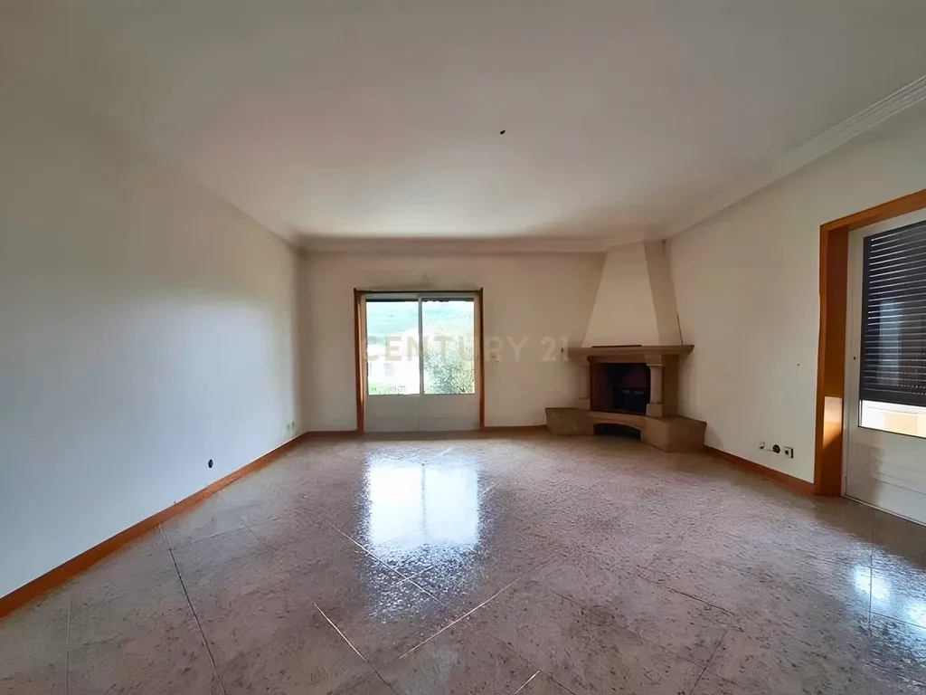 Venda de Moradia T3 em Fafe - Image 9