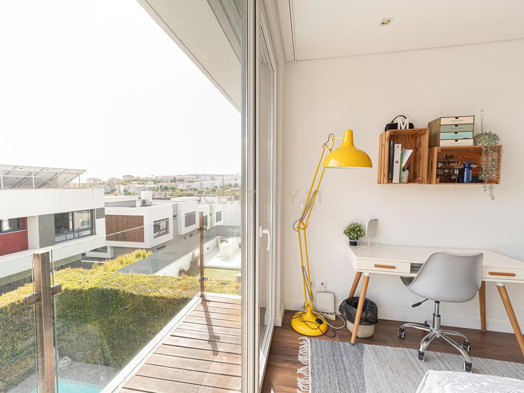 Moradia Geminada T4 em Carcavelos, Sassoeiros - Image 43