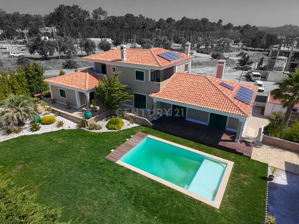 Moradia T5 com piscina em Sesimbra - Image 70
